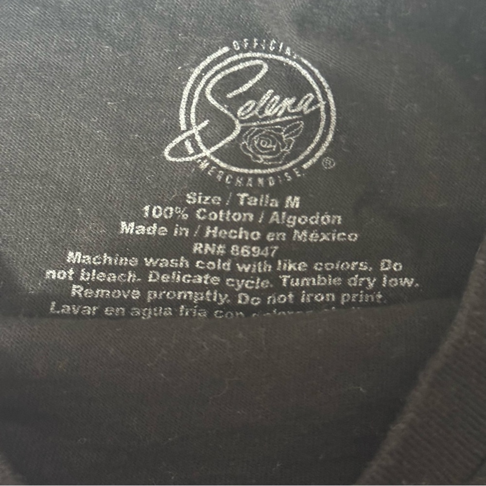 Selena Graphic Black T-Shirt - Picture 5 of 5
